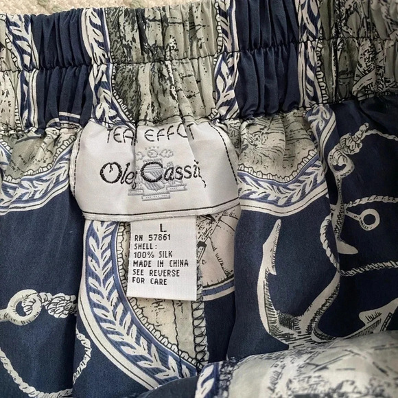 Vintage - Pure Silk Nautical Themed Oversized Shorts Dark Blue - Picture 9 of 15